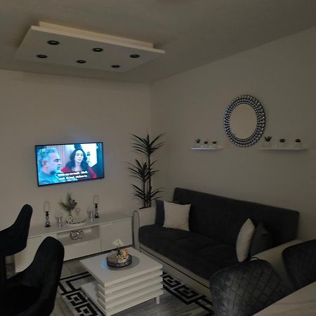 Apartman Rex Svinisce Екстериор снимка